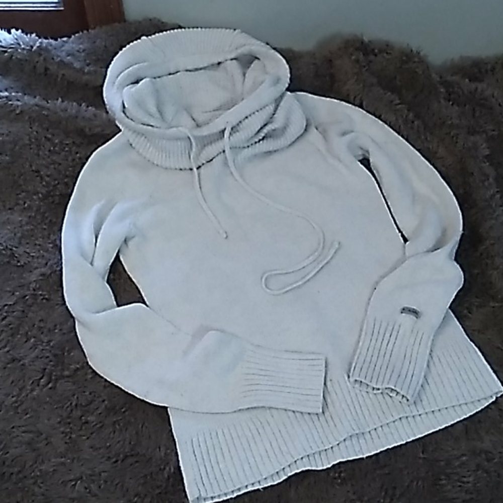 Cream Columbia knit hooded sweater